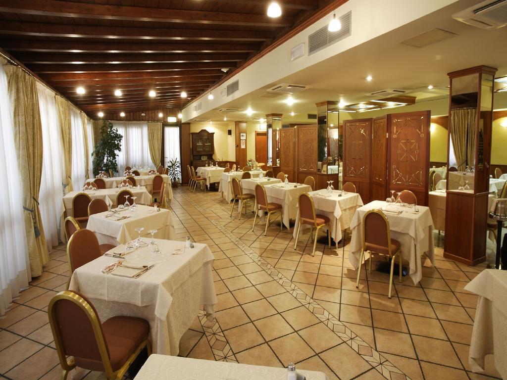 Il Leone D'Oro Hotel Telgate Luaran gambar